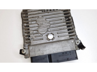 Řídící jednotka 03L906023LK, 5WP42689AA   Skoda Rapid (NH) 2013