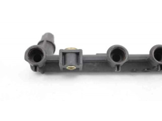 Vstřikovací lišta 3219018301   Fiat Punto (188)  pro benzínový motor 1.2 188A4000 