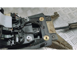 Механизм переключения передач (кулиса) (в салоне)