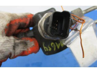 Топливная рампа 8200584032, 8200584032   Renault Clio II   для двигателя ---