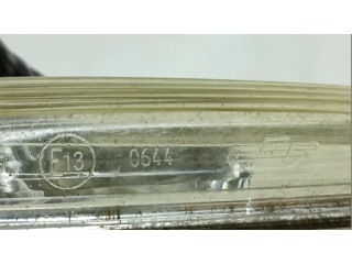 Поворотный фонарь крыла