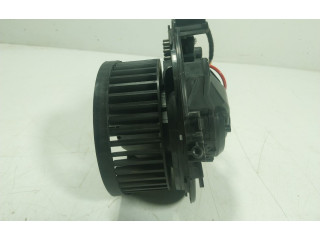 Вентилятор печки 5WB819021A Audi Q3 F3