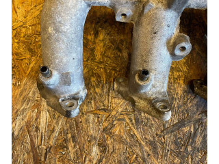 Pojistková skříňka Всасывающий коллектор 6021410201 Mercedes-Benz E W124 1989