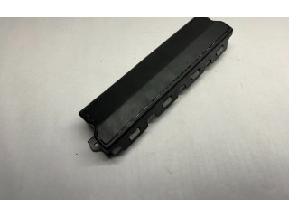 Подушка безопасности для колен 84081261 Chevrolet Camaro