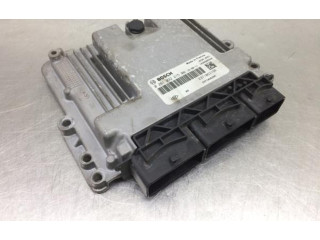 Блок управления двигателя 0281032215, 237106319R Dacia Dokker