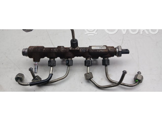 Топливная рампа 9821399680   Citroen C3 Aircross  