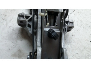 Ось рулевого колеса