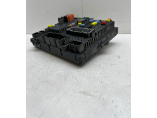 Блок предохранителей 30728512, 00005925717   Volvo XC90    