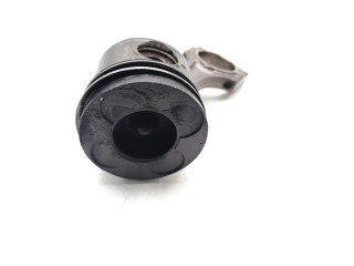 Поршень с шатуном 204D3 204D3 Land Rover Freelander