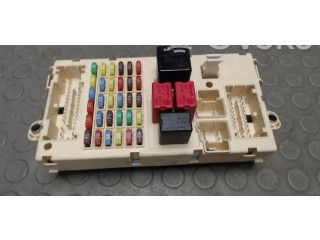 Блок предохранителей  46558758, 50506305   Alfa Romeo GT    