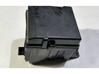 Pojistková skříňka 24382ez03b Nissan Titan 2017