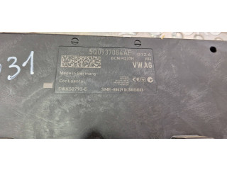 Блок комфорта 5Q0937084AE Audi A3 S3 8V