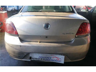 Блок предохранителей 51815360, 51815360 Fiat Linea