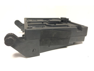 Блок предохранителей S108152001 Volkswagen Golf IV