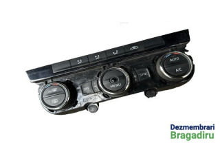 Блок управления климат-контролем Skoda Octavia Mk3 (5E)