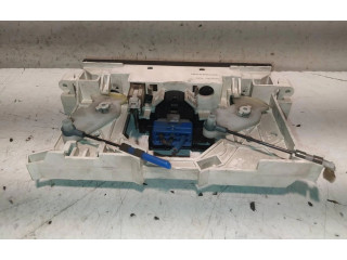 Блок управления климат-контролем Mitsubishi Space Wagon