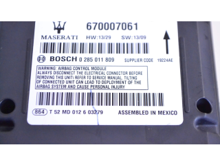Блок подушек безопасности 670007061   Maserati Ghibli