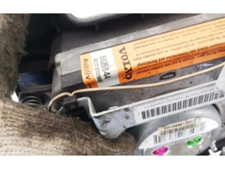Подушка безопасности водителя 8626844   Volvo V70