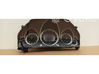 Přístrojová deska  Mercedes-Benz E C207 W207 2010 A2129004704, A2C53376538  