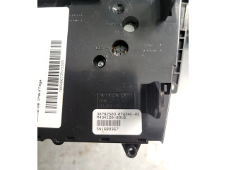 Блок управления климат-контролем    Volvo V70