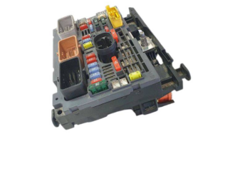 Pojistková skříňka 9675878280 Citroen Berlingo 2012