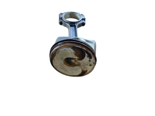 Поршень с шатуном 12714549, 12656875 Chevrolet Camaro