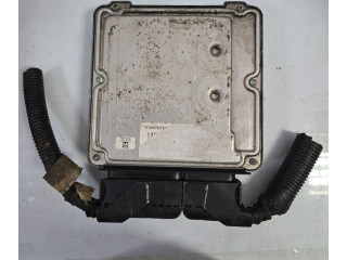 Блок управления двигателя 0281013845, 1039S22786   Jeep Patriot