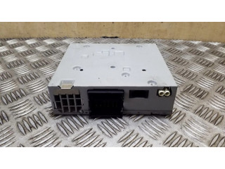 Радио/ проигрыватель CD/DVD / навигация