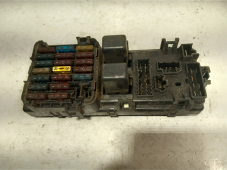 Pojistková skříňka 073608 Mitsubishi Pajero 2000