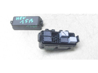 Блок предохранителей     Honda HR-V    