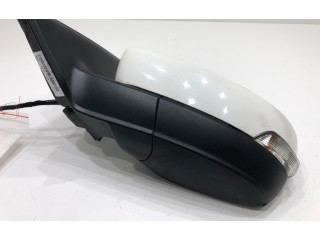 Зеркало электрическое Skoda Fabia Mk3 (NJ) 2015 - 2021 года