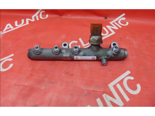 Топливная рампа 059130089AH, AU.011.22.23139   Mercedes-Benz E W124  