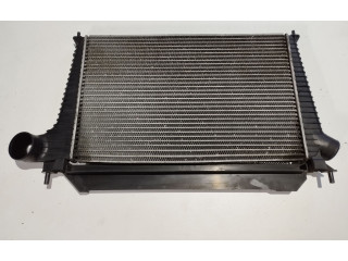 Интеркулер 4896155, 4726568 Saab 9-5