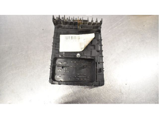 Pojistková skříňka 3C8937049AC Volkswagen Caddy 2010