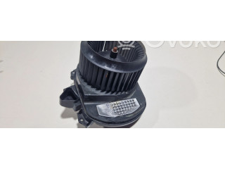 Вентилятор печки    A2469061601, A2229060303   Mercedes-Benz A W176