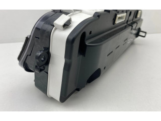 Přístrojová deska Toyota Prius+ (ZVW40) 2015 8380047F30, 940200