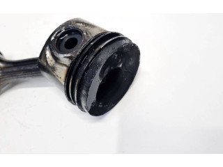  Поршень с шатуном    Skoda Octavia Mk1 (1U)  