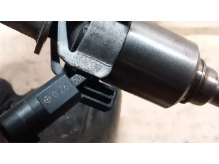 Vstřikovač 06J133317J, 06J906051B   Audi A4 S4 B8 8K  pro benzínový motor 2.0  