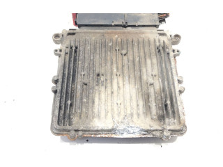 Блок управления двигателем Блок управления Jeep Grand Cherokee (WK)