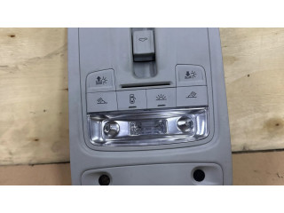 Фонарь освещения передних мест