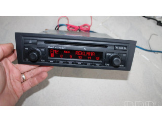 Радио/ проигрыватель CD/DVD / навигация