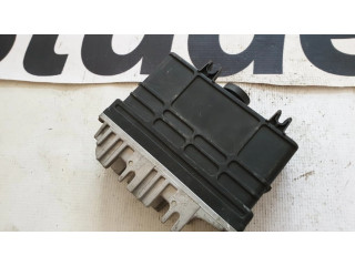 Блок управления двигателя 8A0907311L, 0261203188   Audi 80 90 B3
