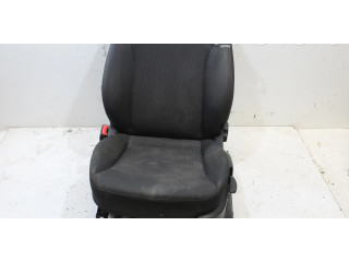 Переднее сиденье водителя