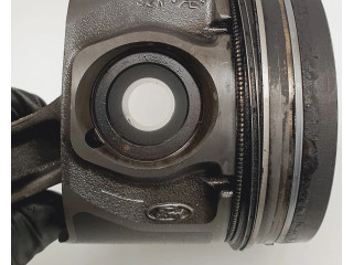 Píst 24879A   Ford Mondeo Mk III     