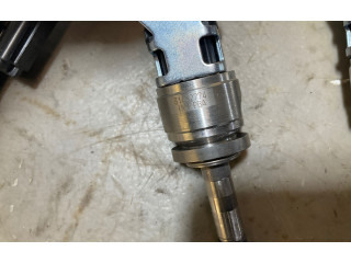 Форсунка 31432774 Volvo XC40 для бензинового двигателя 2