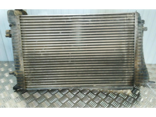Интеркулер 1K0145803F Volkswagen Caddy