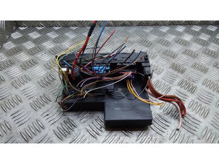 Pojistková skříňka 0225455332 Mercedes-Benz E W210 2000