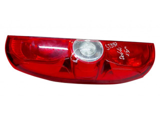 Задний фонарь левый сзади 00518106740 Fiat Doblo 2010-2022 года