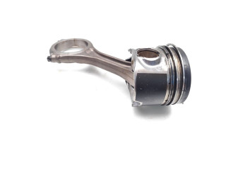 Píst Volkswagen Touareg II CASA