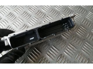 Блок управления двигателя 3911002425, 9030930270F   Hyundai Getz